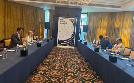 الوزير الزنداني يشيد بالمواقف السويسرية الداعمة لليمن