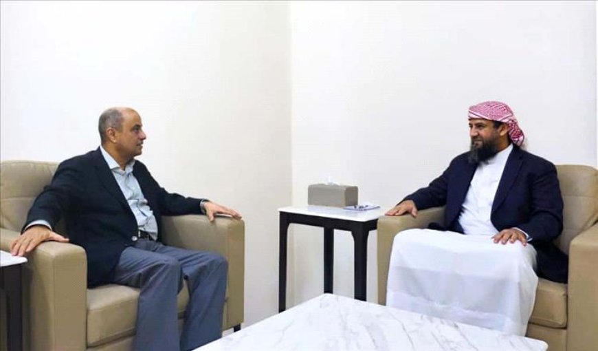 رئيس الوزراء يطلع المحرّمي على إجراءات الحكومة في ترشيد النفقات وتحسين الإيرادات