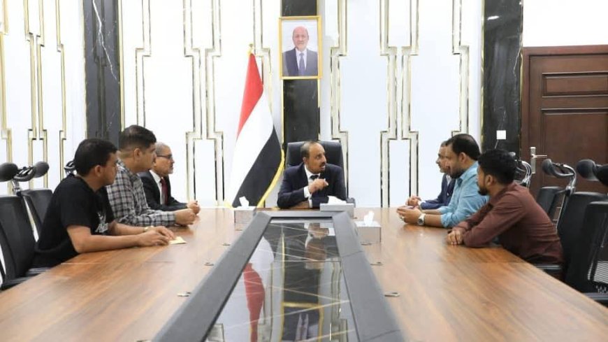 المحافظ بن ماضي يرعى اتفاقية ترميم واستكمال سور جامعة حضرموت