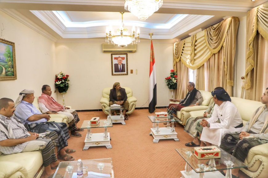 محافظ حضرموت يصل سيئون ويترأس اجتماعاً لبحث الأوضاع الأمنية والخدمية