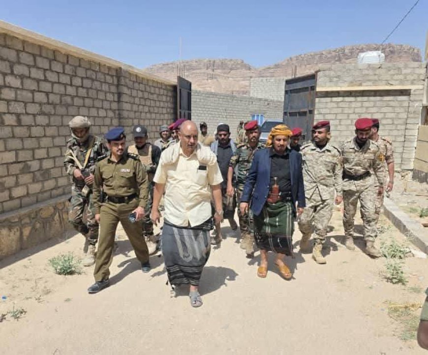 محافظ حضرموت يصل مديرية عمد ويطلع على أوضاعها الخدمية