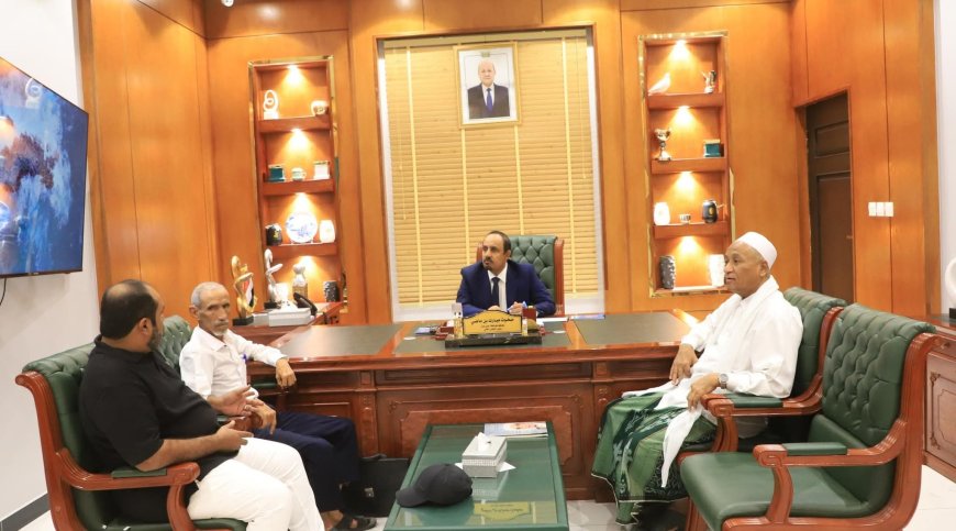 محافظ حضرموت يوجّه بزيادة مخصص كهرباء دوعن لتحسين الخدمة