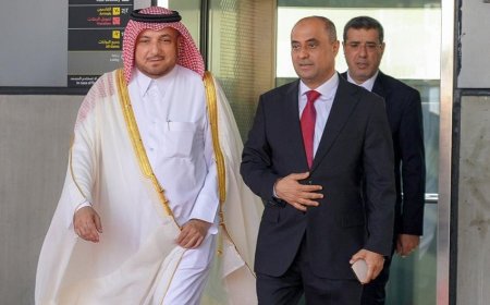 بن بريك يصل الدوحة للمشاركة في القمة العالمية الثانية للتنمية الاجتماعية