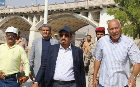 المرحلة الثانية من خور المكلا تقترب من الإنجاز.. وبن ماضي يوجه بإزالة العوائق لتسريع العمل