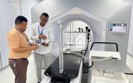 وصول قطعة غيار لجهاز العلاج الإشعاعي بمركز المكلا وعودة الخدمة مطلع الأسبوع القادم