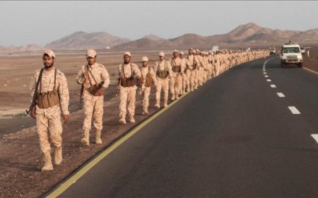 قوات العمالقة الجنوبية تنفذ مسيراً تدريبياً لرفع الجاهزية القتالية