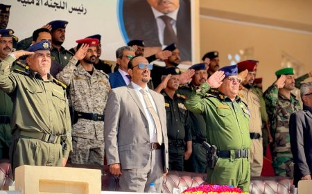 334 بطلاً ينضمون لمسيرة الأمن.. محافظ حضرموت يشهد تخرج دفعات الاستجداد