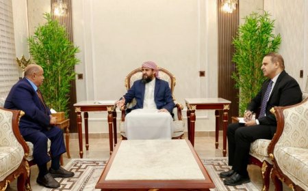 المحرّمي يبحث مع محافظ حضرموت تعزيز الاستقرار وتجاوز التحديات
