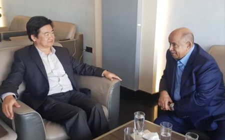 الخنبشي يؤكد أهمية الاستقرار في حضرموت لاستقطاب الاستثمارات الصينية