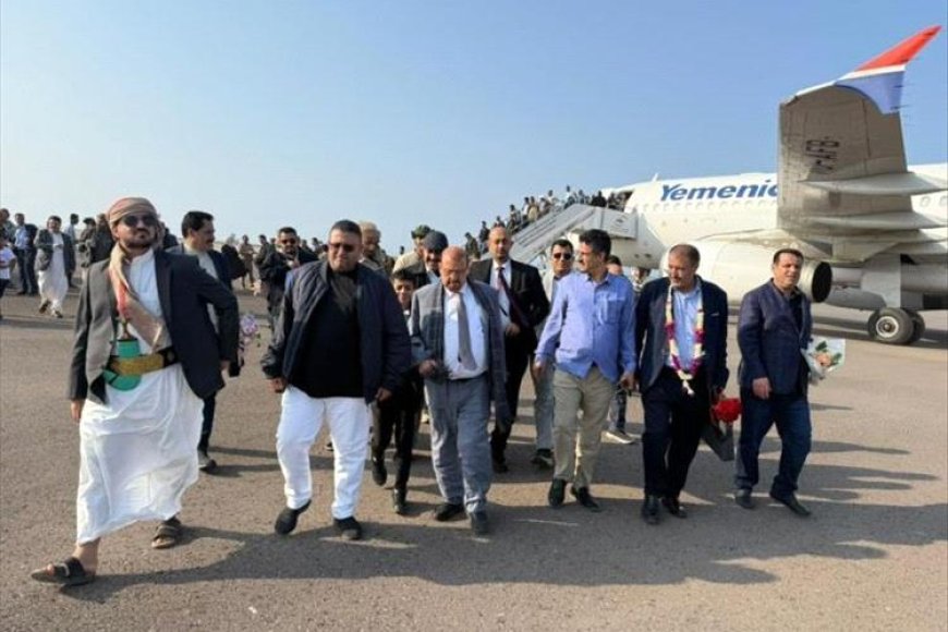 البركاني يصل المخا للمشاركة في احتفالية الذكرى الثامنة لثورة 2 ديسمبر