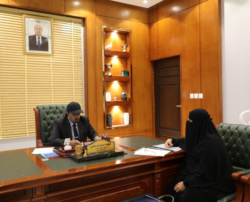 بن ماضي يوجه بعدم التهاون مع المنشآت المخالفة للاشتراطات البيئية في حضرموت