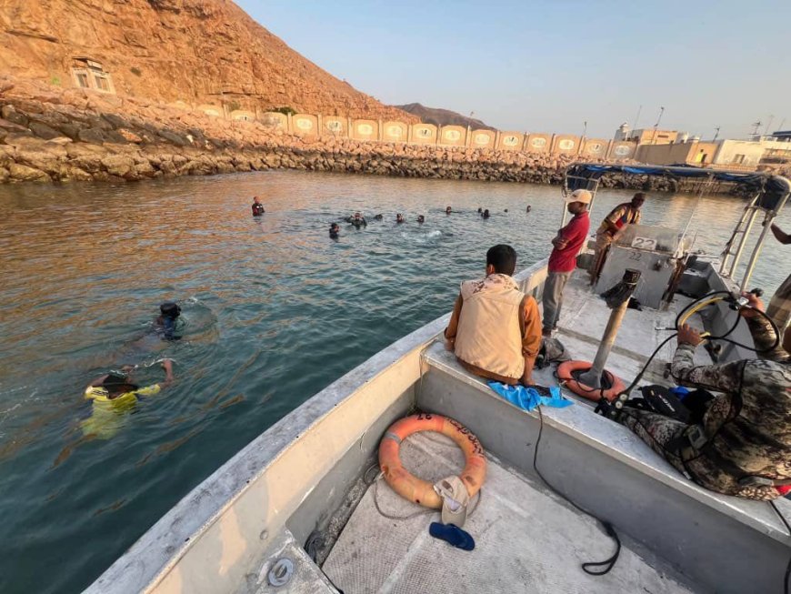 خفر السواحل بحضرموت تطلق دورة متقدمة لتأهيل أبناء وادي حضرموت في الغوص والإنقاذ