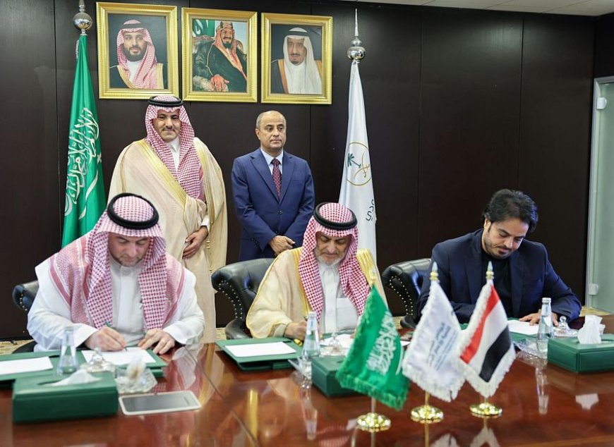 رئيس الوزراء يقف على إطلاق مشاريع كهربائية جديدة في عدن والمكلا وسيئون وتعز