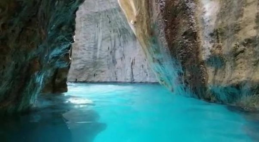 تعرّف على لوحة رسمتها الطبيعة في وادي الذهب بتريم.. تفاصيل