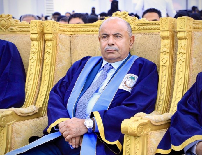 بشرى سارة لأبناء دوعن.. محافظ حضرموت يتطلع لإنشاء (جامعة دوعن) مستقبلاً