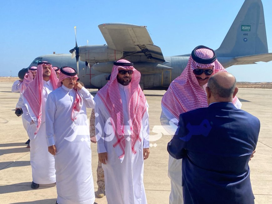 عاجل: وفد أمني وعسكري سعودي يصل مطار الريان بالمكلا.. تفاصيل