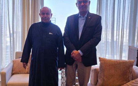 الخنبشي يبحث مع المدير التنفيذي لبترومسيلة تعزيز الإنتاج وتوفير المشتقات النفطية