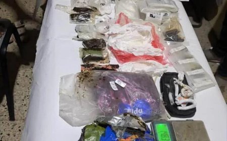 الإطاحة بعصابة ترويج مخدرات وضبط حشيش وشبو وأسلحة في المكلا