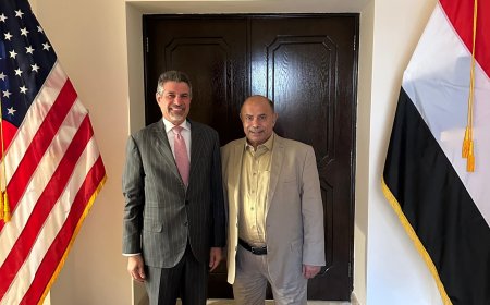 دعم أمريكي متجدد لأمن حضرموت خلال لقاء رسمي في الرياض.. تفاصيل