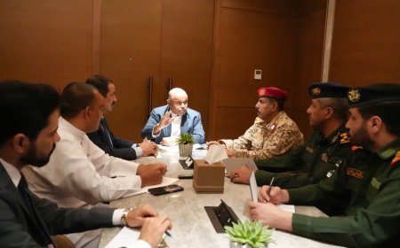 اجتماع أمني رفيع برئاسة عضو مجلس القيادة الخنبشي وبمشاركة قيادات عسكرية وأمنية