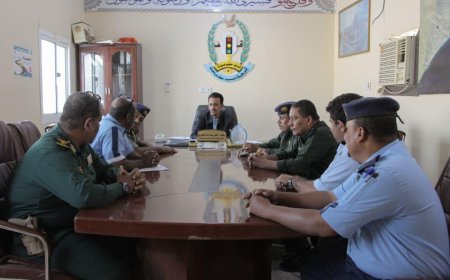 المكلا.. الجيلاني يترأس اجتماعاً أمنياً ويعلن مشاركة 150 كشّافاً في الخطة الرمضانية