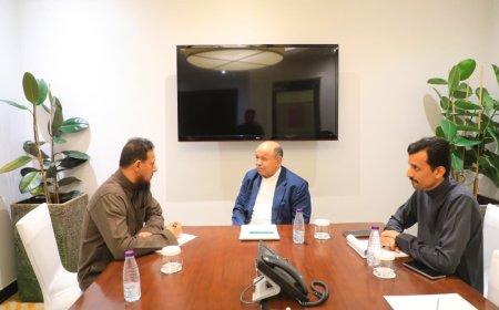 الخنبشي واليافعي يؤكدان تكثيف التواصل المشترك لتحسين الخدمات وترسيخ الاستقرار