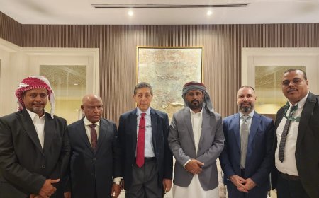 بن حبريش يبحث مع وفد من المعهد الأوروبي للسلام مستجدات الأوضاع وتحضيرات المؤتمر الجنوبي