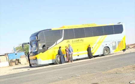 أكثر من خمس ساعات انتظار.. تعطل باص يثير استياء ركاب في شبوة