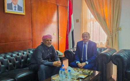 بحث تمكين أبناء حضرموت في الوزارات والهيئات الدبلوماسية خلال لقاء بالرياض