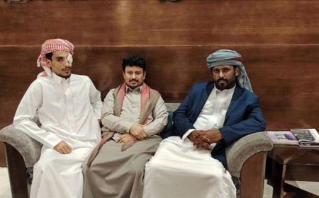 بن حبريش يزور الجريح بامراغة في الرياض ويطمئن على حالته الصحية