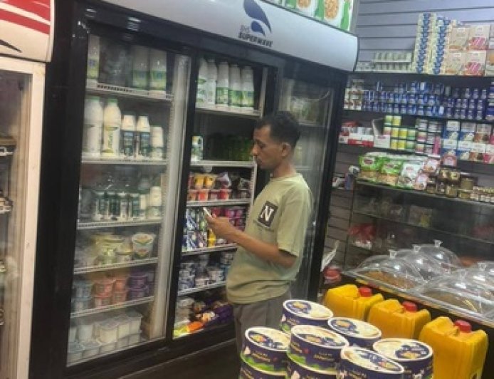 حملة تفتيشية تكشف منتجات منتهية الصلاحية بساحل حضرموت