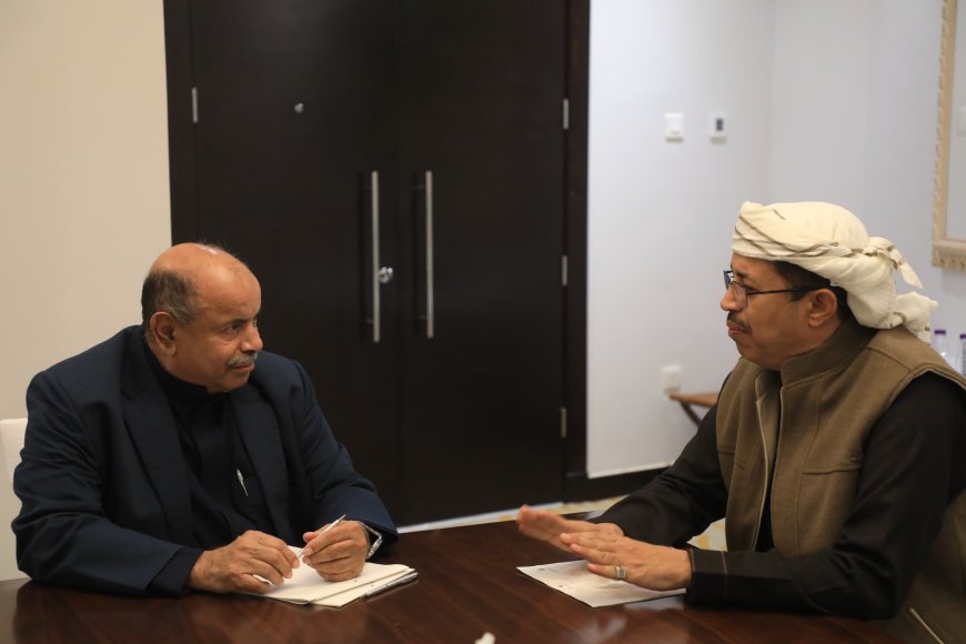 الخنبشي يبحث مع وكيل وزارة الداخلية مستجدات الوضع الأمني في حضرموت الخنبشي يبحث مع وكيل وزارة الداخلية مستجدات الوضع الأمني في حضرموت