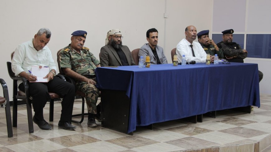 اجتماع أمني في المكلا برئاسة الوكيل الجيلاني لتعزيز السكينة العامة