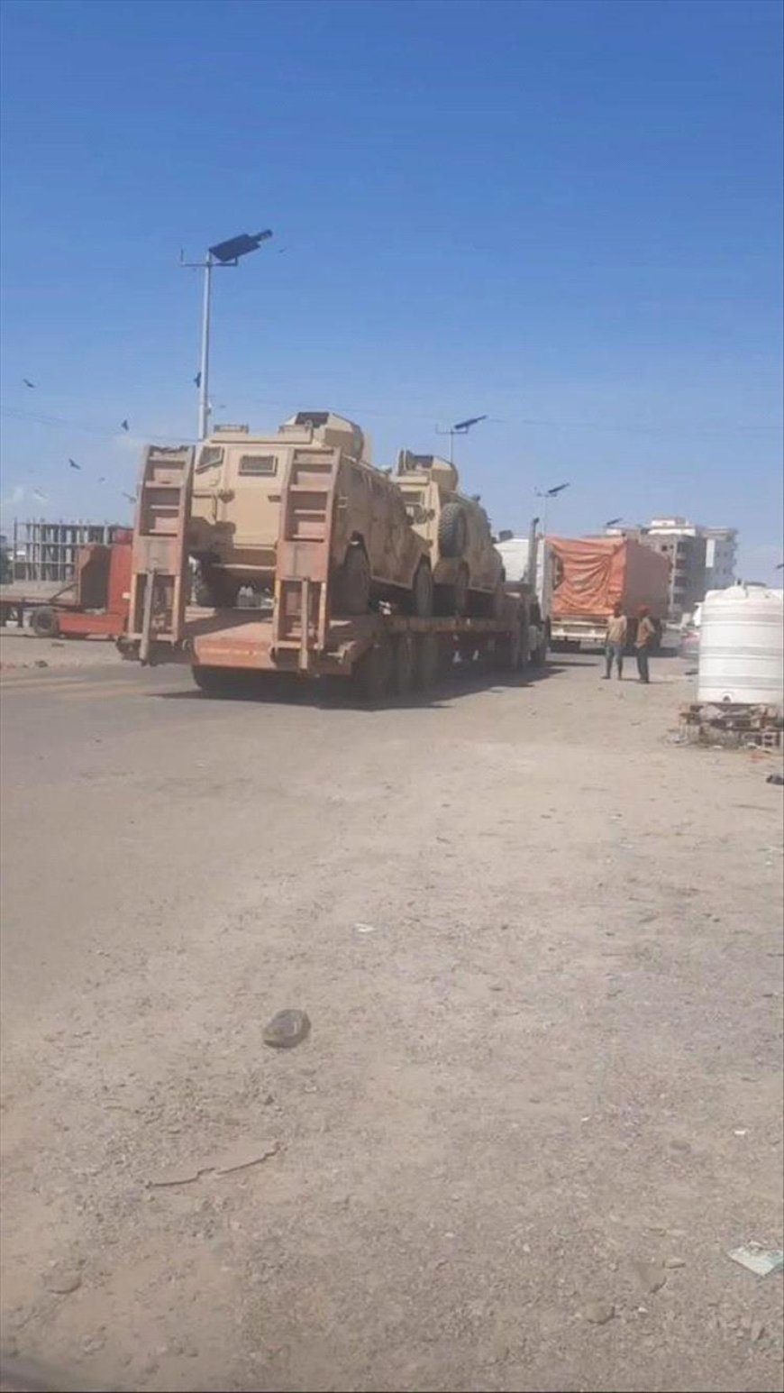 تعزيزات عسكرية من قوات درع الوطن تصل العاصمة المؤقتة عدن.. تفاصيل