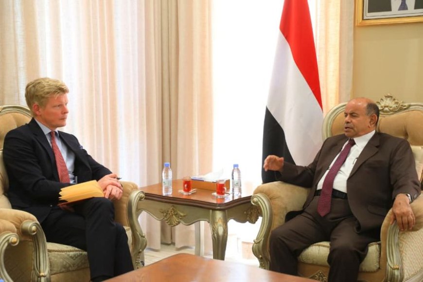 مباحثات بين الخنبشي والمبعوث الأممي حول العملية السياسية