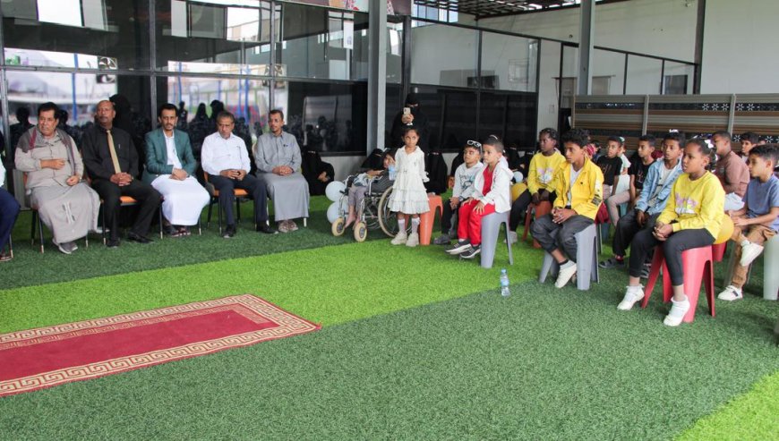 الجيلاني يشارك أطفال السرطان فرحتهم ويعلن استمرار الدعم الإنساني