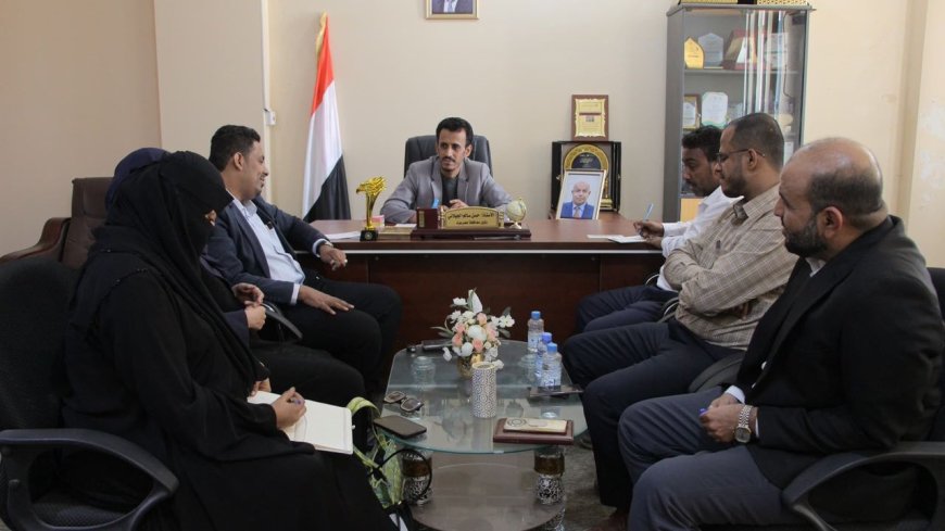 الجيلاني يلتقي عدد من مديري العموم والنواب المعينين حديثًا ويطلع على خططهم التطويرية