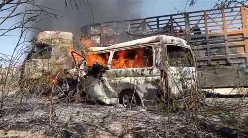 فاجعة على خط المحفد.. مصرع جميع ركاب حافلة إثر تصادم مروع في أبين