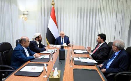 اجتماع رئاسي يبحث مستجدات المنطقة ويؤكد الجاهزية لمواجهة أي تصعيد