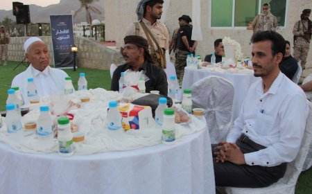 الجيلاني واليميني يشاركان في الإفطار السنوي لمؤسسات الشيخ عبدالله بقشان بحضرموت