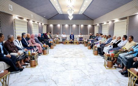 خلال لقائه رؤساء جامعات وأكاديميين وتربويين.. رئيس الوزراء يشدد على أهمية إصلاح منظومة التعليم