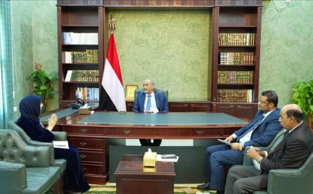 من قلب عدن وتحت علم الجمهورية.. الصبيحي يطلق رسائل حاسمة حول التنمية والدعم الدولي