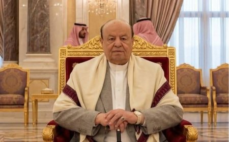 صحفي يشيد بموقف أبين بعد خروج هادي: نموذج في الهدوء والتمسك بالدولة