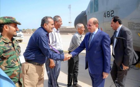 وصول رئيس الوزراء وعدد من قيادات الدولة إلى عدن