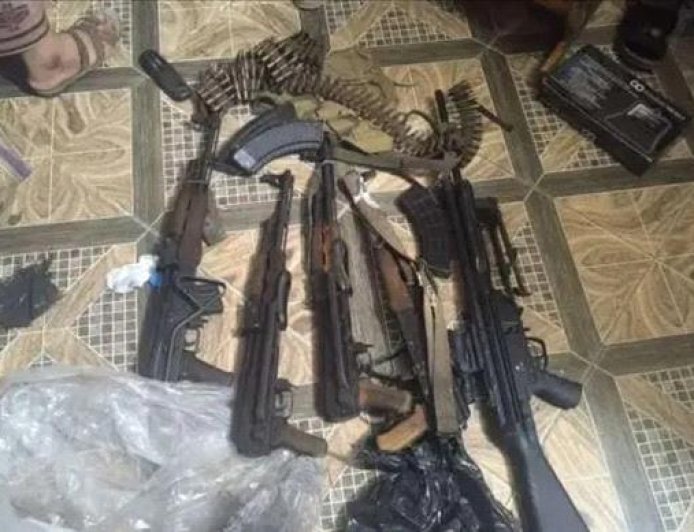 عملية أمنية في المكلا تسفر عن ضبط أسلحة منهوبة بساحل حضرموت