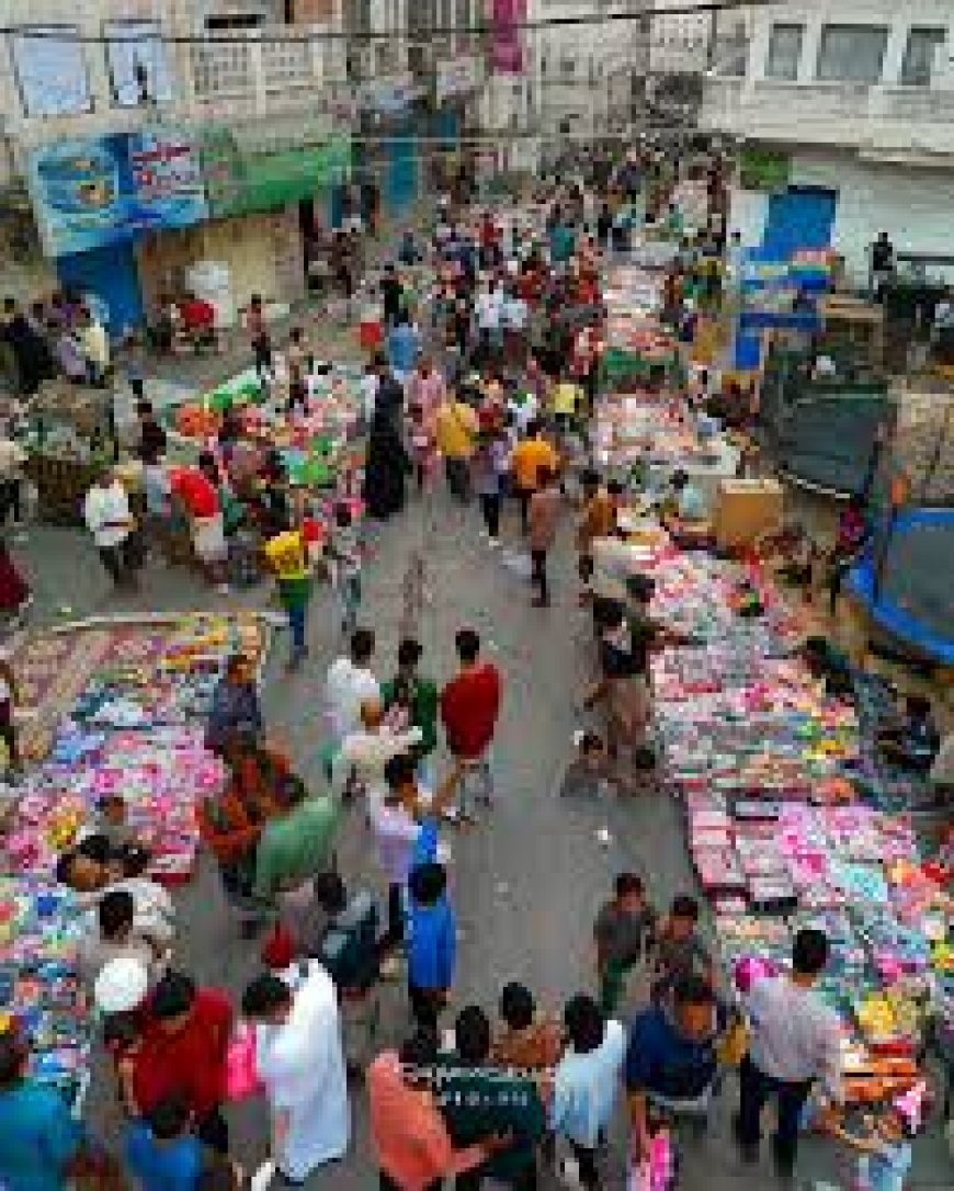 صحفي حضرمي ينتقد مظاهر دخيلة في ختومات بعض مساجد ساحل حضرموت