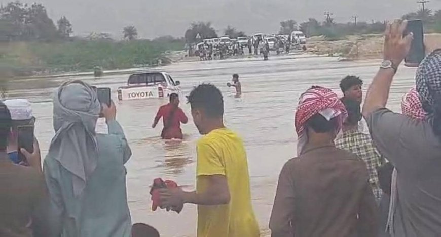 عاجل: إنقاذ سائق جرفته سيول شبام في حضرموت