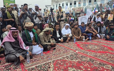 انطلاق الوقفة التضامنية مع المملكة في المكلا بحضور جماهيري واسع