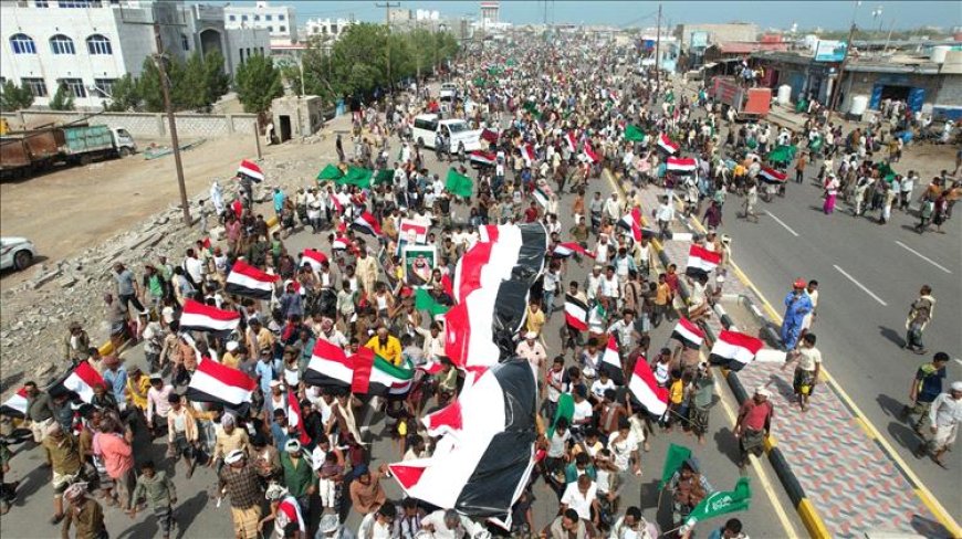 تظاهرة حاشدة في المخا تضامناً مع السعودية ودول الخليج