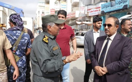 المكلا.. حملة لإزالة مظاهر بيع القات 